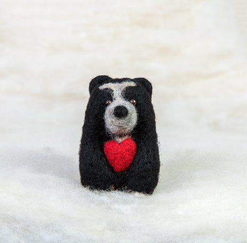 Bear - Spectacled Bear with Heart